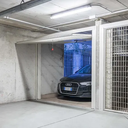 Apartment Luxury - Free Private - Parking Maestri Campionesi 16 *