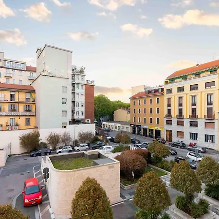 Luxury - Free Private - Parking Maestri Campionesi 16 Apartment Milan